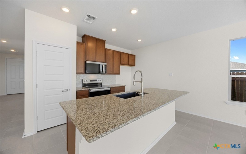 1933 Jadd Street, Belton, TX 76513, 4 Habitaciones Habitaciones , ,2 BañosBaños,Residential,En Venta,1933 Jadd Street,0,600087