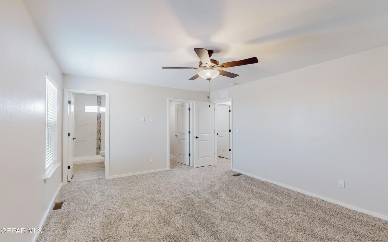 516 LOGWOOD Avenue, Canutillo, TX 79835, 4 Habitaciones Habitaciones , ,2 BañosBaños,Residential,En Venta,516 LOGWOOD Avenue,0,935244