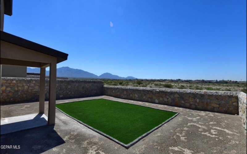 516 LOGWOOD Avenue, Canutillo, TX 79835, 4 Habitaciones Habitaciones , ,2 BañosBaños,Residential,En Venta,516 LOGWOOD Avenue,0,935244