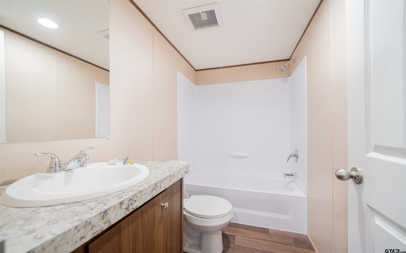 MH1 PR 52423, Leesburg, TX 75451, 4 Bedrooms Bedrooms, ,2 BathroomsBathrooms,Residential,For Sale,MH1 PR 52423,0,25017815