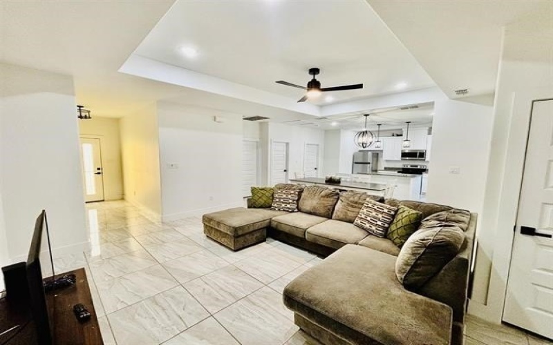 5225 Anacahuita Dr, Laredo, TX 78046, 3 Bedrooms Bedrooms, ,2 BathroomsBathrooms,Residential,For Sale,5225 Anacahuita Dr,0,20255415