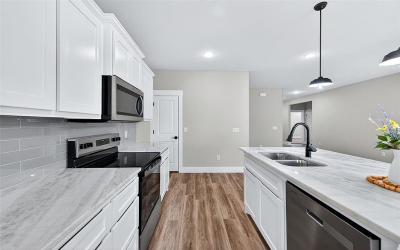 506 Broadway Street, Whitesboro, TX 76273, 3 Bedrooms Bedrooms, ,2 BathroomsBathrooms,Residential,For Sale,506 Broadway Street,0,21116342