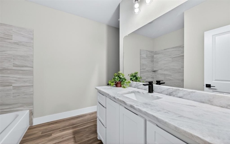 506 Broadway Street, Whitesboro, TX 76273, 3 Bedrooms Bedrooms, ,2 BathroomsBathrooms,Residential,For Sale,506 Broadway Street,0,21116342