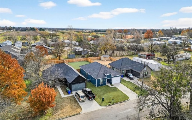 506 Broadway Street, Whitesboro, TX 76273, 3 Bedrooms Bedrooms, ,2 BathroomsBathrooms,Residential,For Sale,506 Broadway Street,0,21116342