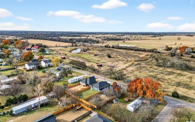 506 Broadway Street, Whitesboro, TX 76273, 3 Bedrooms Bedrooms, ,2 BathroomsBathrooms,Residential,For Sale,506 Broadway Street,0,21116342