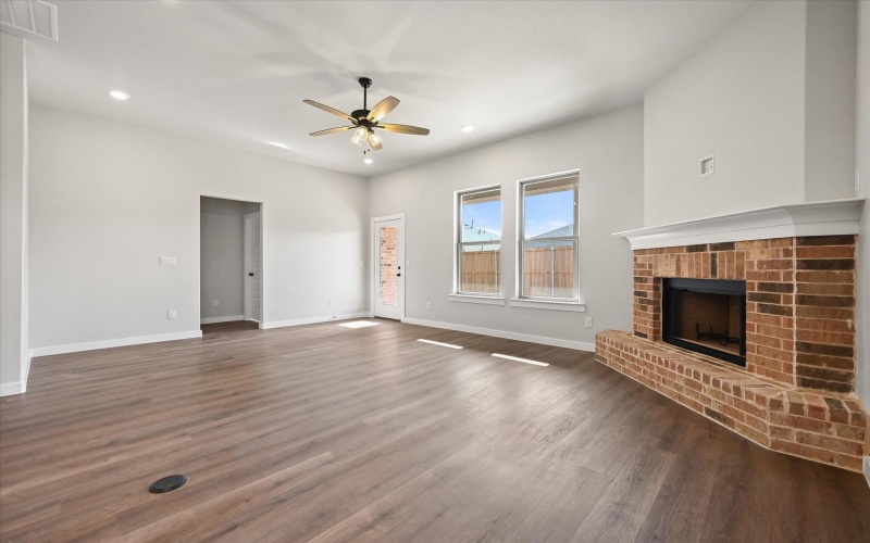 10505 Beaufort Avenue, Lubbock, TX 79424, 3 Habitaciones Habitaciones , ,2 BañosBaños,Residential,En Venta,10505 Beaufort Avenue,202552569