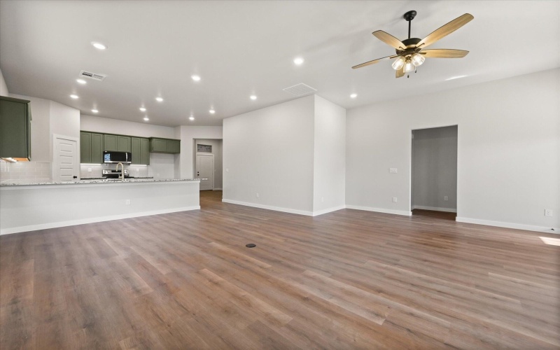 10505 Beaufort Avenue, Lubbock, TX 79424, 3 Habitaciones Habitaciones , ,2 BañosBaños,Residential,En Venta,10505 Beaufort Avenue,202552569