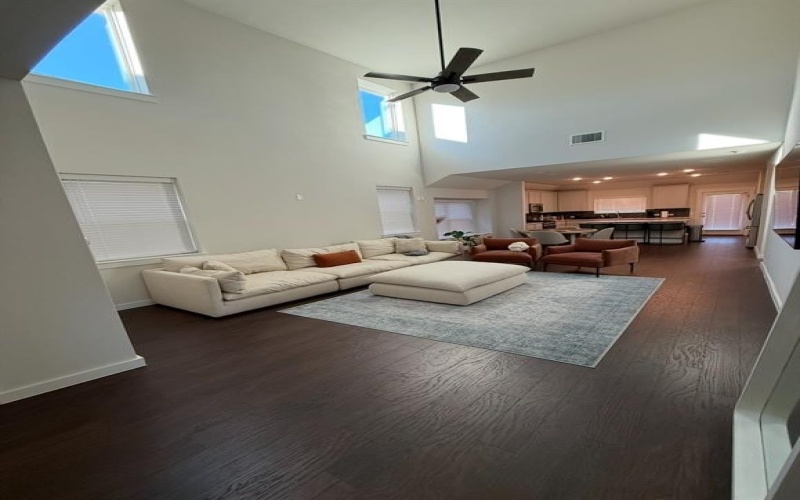 2041 Belvedere Street, Garland, TX 75041, 3 Bedrooms Bedrooms, ,2 BathroomsBathrooms,Residential,For Sale,2041 Belvedere Street,0,21127700