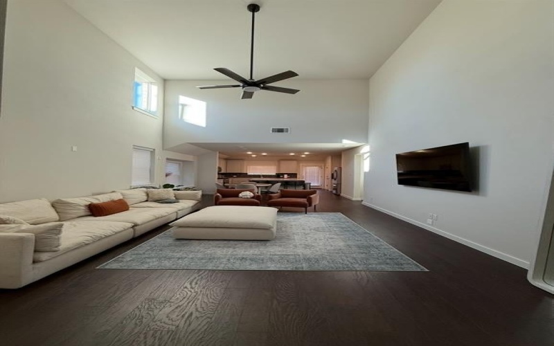 2041 Belvedere Street, Garland, TX 75041, 3 Bedrooms Bedrooms, ,2 BathroomsBathrooms,Residential,For Sale,2041 Belvedere Street,0,21127700