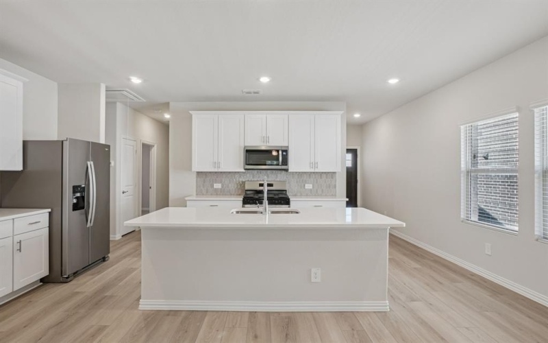 705 Leavenworth Drive, Princeton, TX 75071, 3 Habitaciones Habitaciones , ,2 BañosBaños,Residential,En Venta,705 Leavenworth Drive,0,21130489