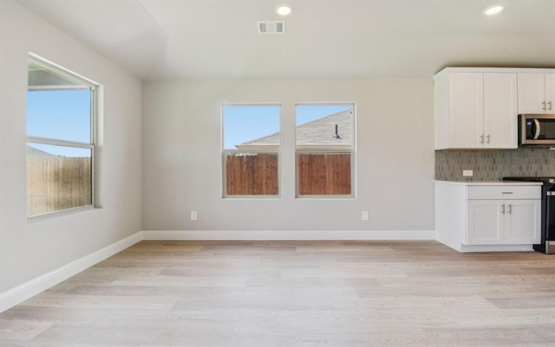 4005 Fork Drive, Farmersville, TX 75442, 4 Bedrooms Bedrooms, ,3 BathroomsBathrooms,Residential,For Sale,4005 Fork Drive,0,21130508