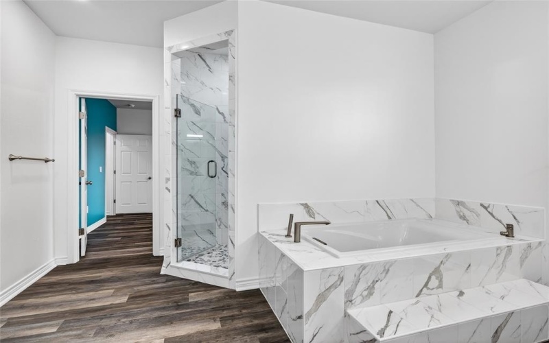 1809 Bluebonnet Avenue, Denison, TX 75020, 5 Habitaciones Habitaciones , ,3 BañosBaños,Residential,En Venta,1809 Bluebonnet Avenue,0,21130624