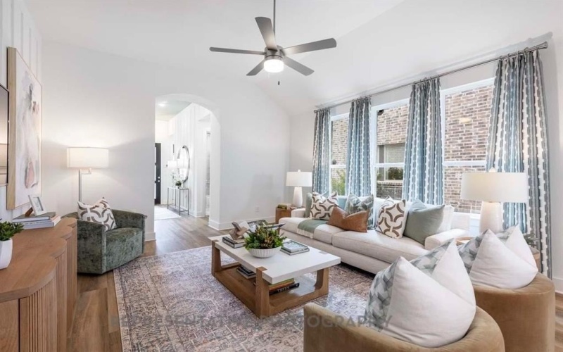 827 Willow Stream Drive, Lavon, TX 75166, 4 Habitaciones Habitaciones , ,3 BañosBaños,Residential,En Venta,827 Willow Stream Drive,0,21133023