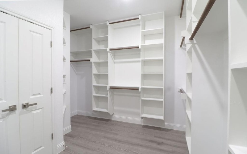 2613 Chestnut Avenue, Fort Worth, TX 76164, 4 Bedrooms Bedrooms, ,2 BathroomsBathrooms,Residential,For Sale,2613 Chestnut Avenue,0,21133557