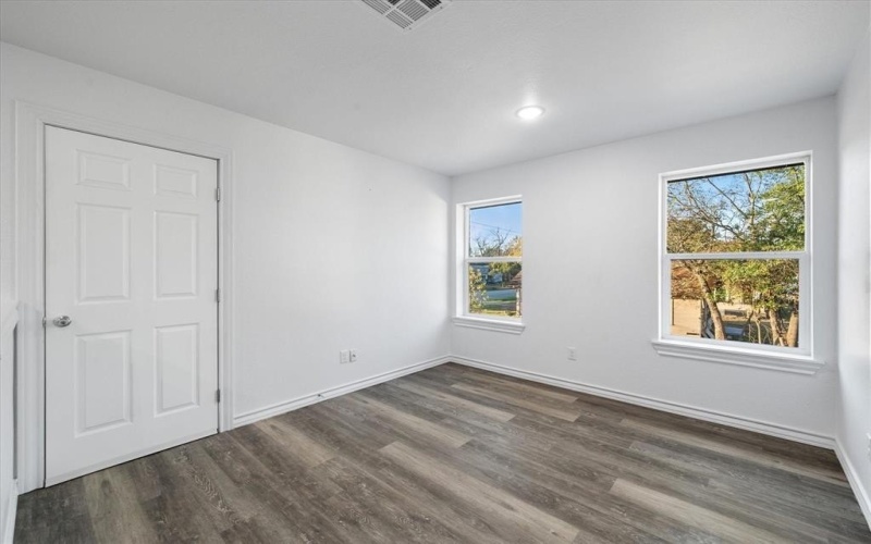 2004 W 2nd Avenue, Corsicana, TX 75110, 3 Habitaciones Habitaciones , ,2 BañosBaños,Residential,En Venta,2004 W 2nd Avenue,0,21133742