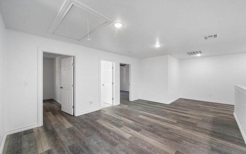 2004 W 2nd Avenue, Corsicana, TX 75110, 3 Habitaciones Habitaciones , ,2 BañosBaños,Residential,En Venta,2004 W 2nd Avenue,0,21133742