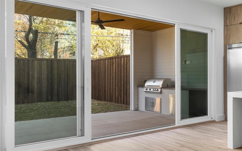 5611 Ellsworth Avenue #101, Dallas, TX 75206, 4 Bedrooms Bedrooms, ,3 BathroomsBathrooms,Residential,For Sale,5611 Ellsworth Avenue,0,21133751