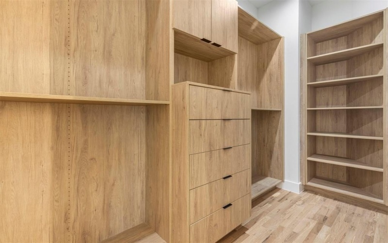 5611 Ellsworth Avenue #101, Dallas, TX 75206, 4 Bedrooms Bedrooms, ,3 BathroomsBathrooms,Residential,For Sale,5611 Ellsworth Avenue,0,21133751