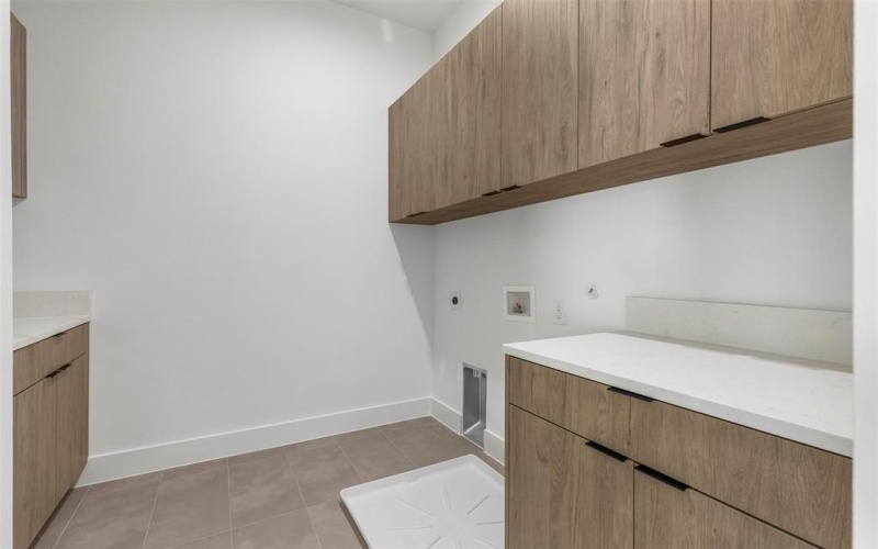 5611 Ellsworth Avenue #101, Dallas, TX 75206, 4 Bedrooms Bedrooms, ,3 BathroomsBathrooms,Residential,For Sale,5611 Ellsworth Avenue,0,21133751