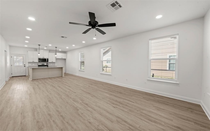 1610 N 6th Street, Waco, TX 76707, 3 Bedrooms Bedrooms, ,2 BathroomsBathrooms,Residential,For Sale,1610 N 6th Street,0,21133896