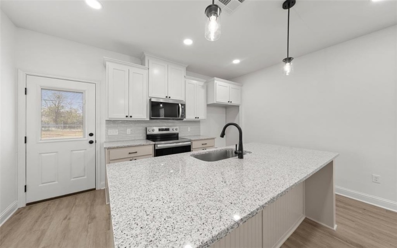 1610 N 6th Street, Waco, TX 76707, 3 Bedrooms Bedrooms, ,2 BathroomsBathrooms,Residential,For Sale,1610 N 6th Street,0,21133896