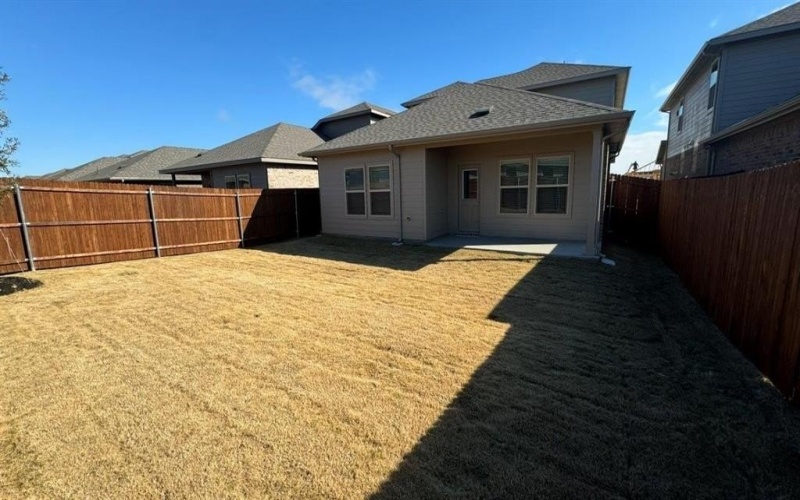 541 SHADED Grove, Denton, TX 76259, 4 Habitaciones Habitaciones , ,2 BañosBaños,Residential,En Venta,541 SHADED Grove,0,21133965