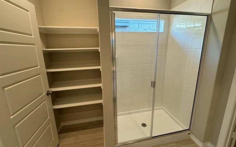 541 SHADED Grove, Denton, TX 76259, 4 Habitaciones Habitaciones , ,2 BañosBaños,Residential,En Venta,541 SHADED Grove,0,21133965