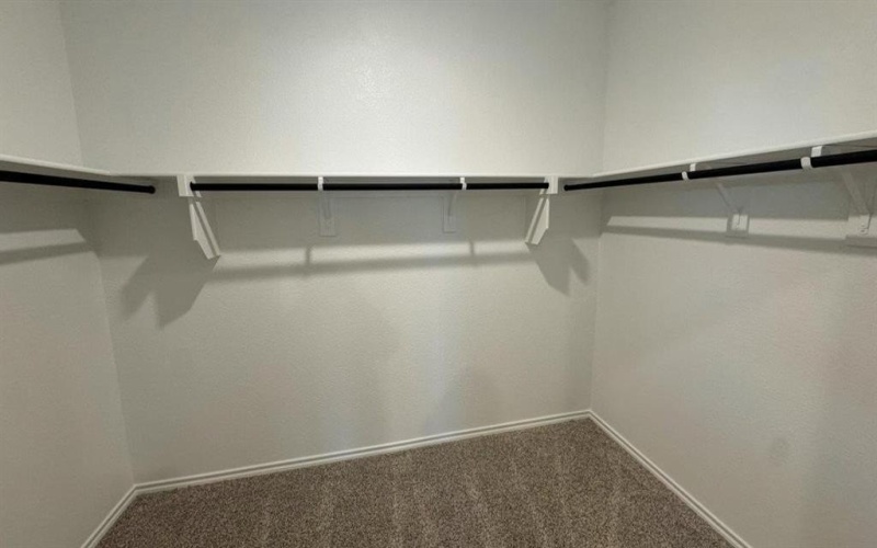 541 SHADED Grove, Denton, TX 76259, 4 Habitaciones Habitaciones , ,2 BañosBaños,Residential,En Venta,541 SHADED Grove,0,21133965