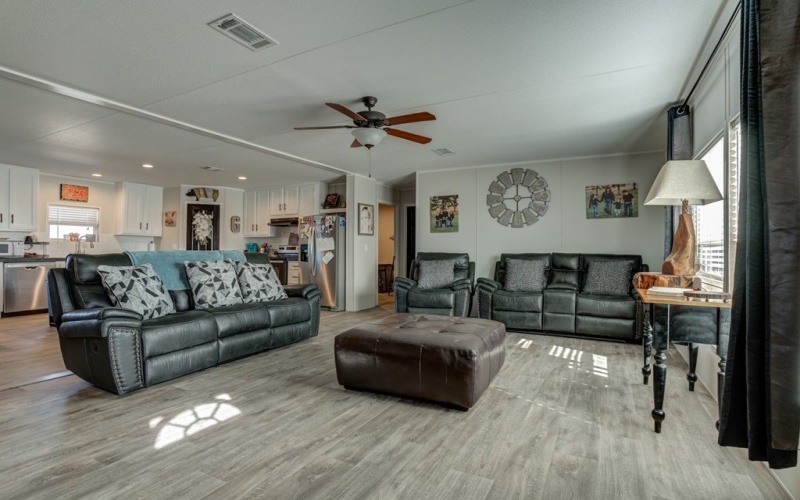 399 Private Rd 400-L, Seminole, TX 79360, 5 Habitaciones Habitaciones , ,3 BañosBaños,Residential,En Venta,399 Private Rd 400-L,0,165057