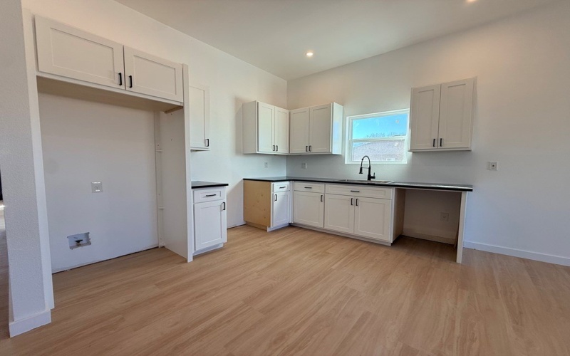 301 SW Ave. L, Seminole, TX 79360, 3 Habitaciones Habitaciones , ,2 BañosBaños,Residential,En Venta,301 SW Ave. L,0,165060