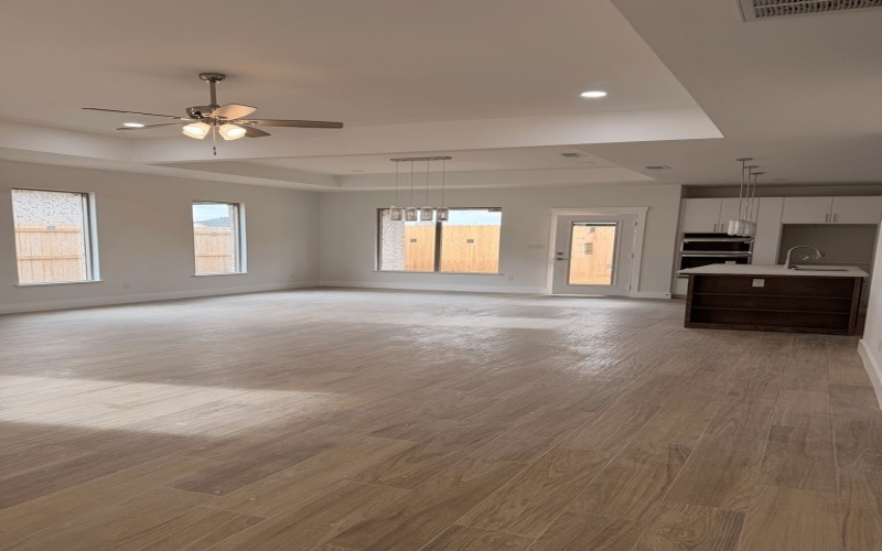 8663 Fiesta, Odessa, TX 79765, 4 Habitaciones Habitaciones , ,3 BañosBaños,Residential,En Venta,8663 Fiesta,0,50087479