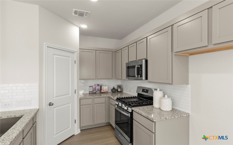 312 Witchhazel Way, San Marcos, TX 78666, 3 Bedrooms Bedrooms, ,2 BathroomsBathrooms,Residential,For Sale,312 Witchhazel Way,0,600127