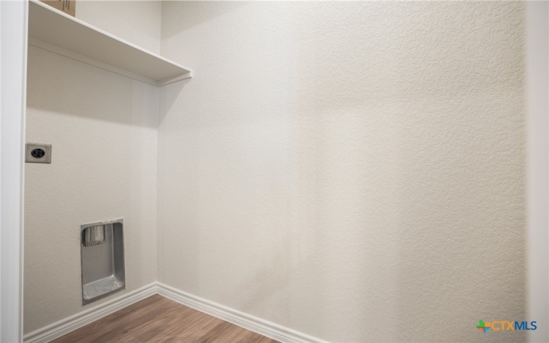 103 Levi Court unit: B #B, Copperas Cove, TX 76522, 3 Bedrooms Bedrooms, ,2 BathroomsBathrooms,Residential Multi Family,For Sale,103 Levi Court unit: B,0,600132