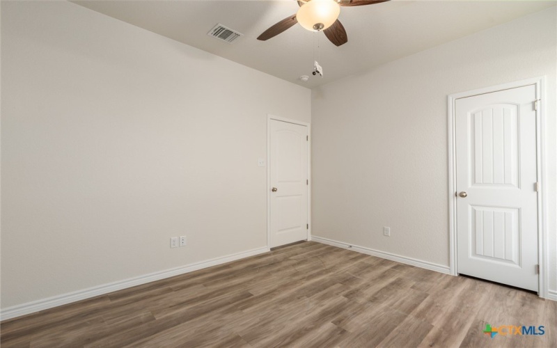 103 Levi Court unit: B #B, Copperas Cove, TX 76522, 3 Bedrooms Bedrooms, ,2 BathroomsBathrooms,Residential Multi Family,For Sale,103 Levi Court unit: B,0,600132