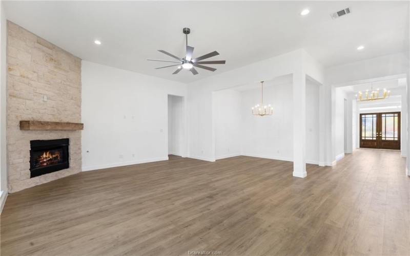 3030 Silverbell Court, Bryan, TX 77807, 4 Bedrooms Bedrooms, ,3 BathroomsBathrooms,Residential,For Sale,3030 Silverbell Court,0,25013078