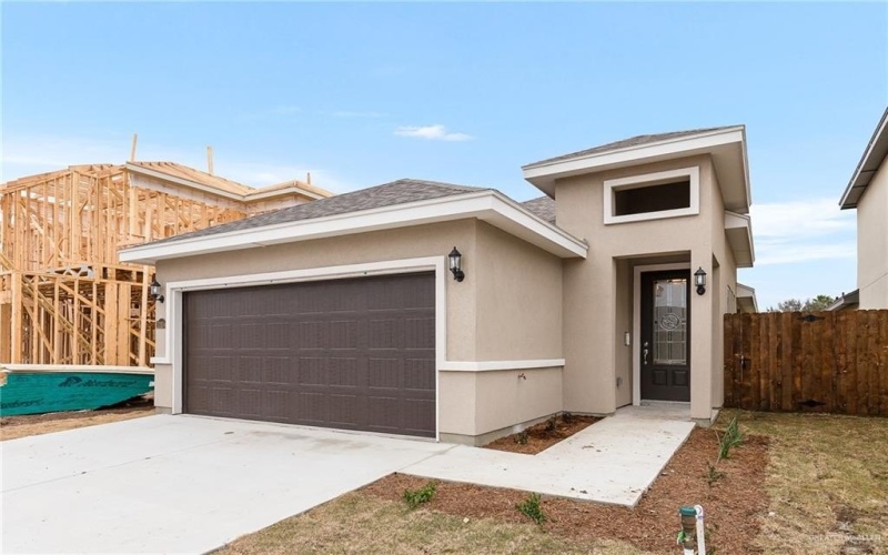 10332 N 13th Street, McAllen, TX 78504, 3 Habitaciones Habitaciones , ,2 BañosBaños,Residential,En Venta,10332 N 13th Street,0,488915