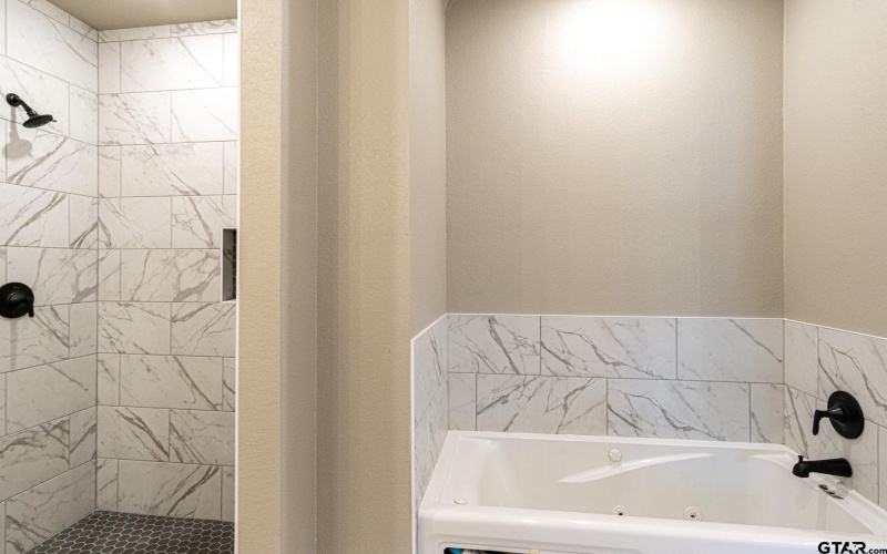 122 PR 6305, Mineola, TX 75773, 4 Bedrooms Bedrooms, ,2 BathroomsBathrooms,Residential,For Sale,122 PR 6305,0,25017849