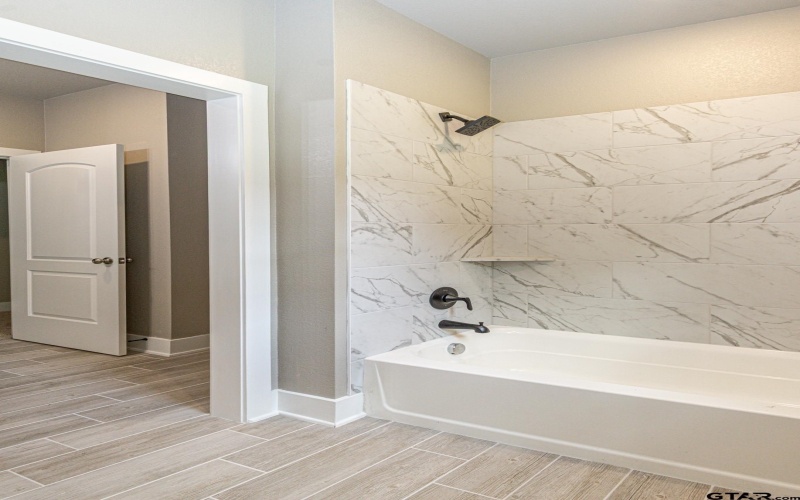 122 PR 6305, Mineola, TX 75773, 4 Bedrooms Bedrooms, ,2 BathroomsBathrooms,Residential,For Sale,122 PR 6305,0,25017849