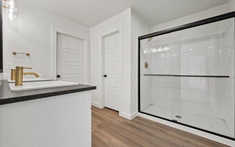 7201 7th Street, Lubbock, TX 79416, 4 Habitaciones Habitaciones , ,2 BañosBaños,Residential,En Venta,7201 7th Street,0,202564216