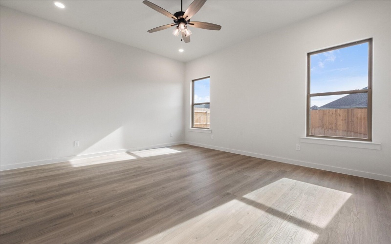 7009 16th Street, Lubbock, TX 79416, 4 Habitaciones Habitaciones , ,3 BañosBaños,Residential,En Venta,7009 16th Street,0,202564235