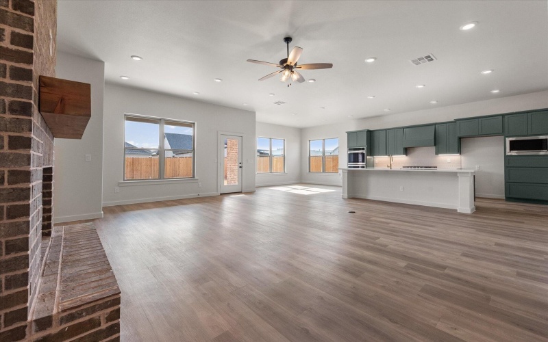 7009 16th Street, Lubbock, TX 79416, 4 Habitaciones Habitaciones , ,3 BañosBaños,Residential,En Venta,7009 16th Street,0,202564235