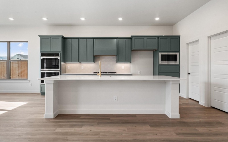 7009 16th Street, Lubbock, TX 79416, 4 Habitaciones Habitaciones , ,3 BañosBaños,Residential,En Venta,7009 16th Street,0,202564235