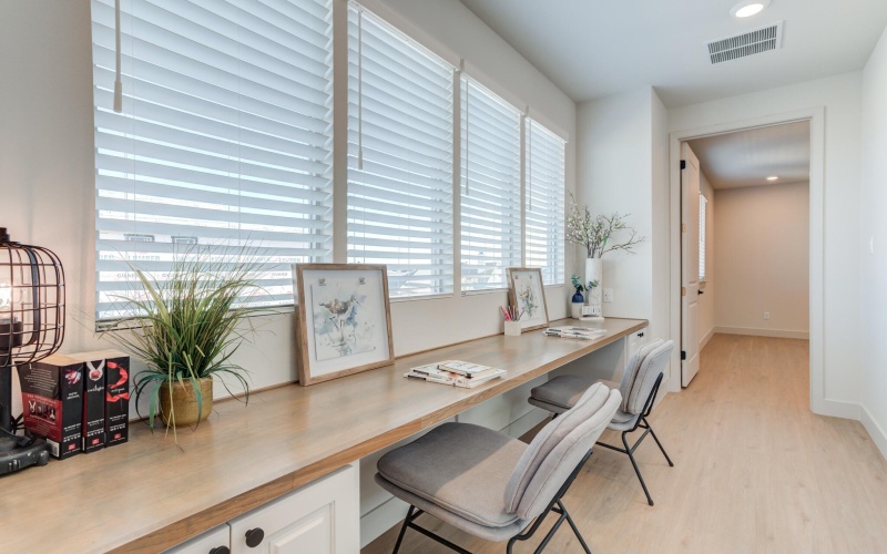 4021 136th Street, Lubbock, TX 79423, 4 Bedrooms Bedrooms, ,3 BathroomsBathrooms,Residential,For Sale,4021 136th Street,0,202564244