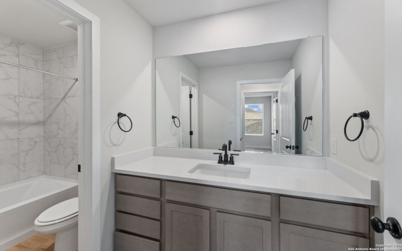 16650 Rosemary Ridge, Elmendorf, TX 78112, 4 Habitaciones Habitaciones , ,2 BañosBaños,Residential,En Venta,16650 Rosemary Ridge,0,1928829