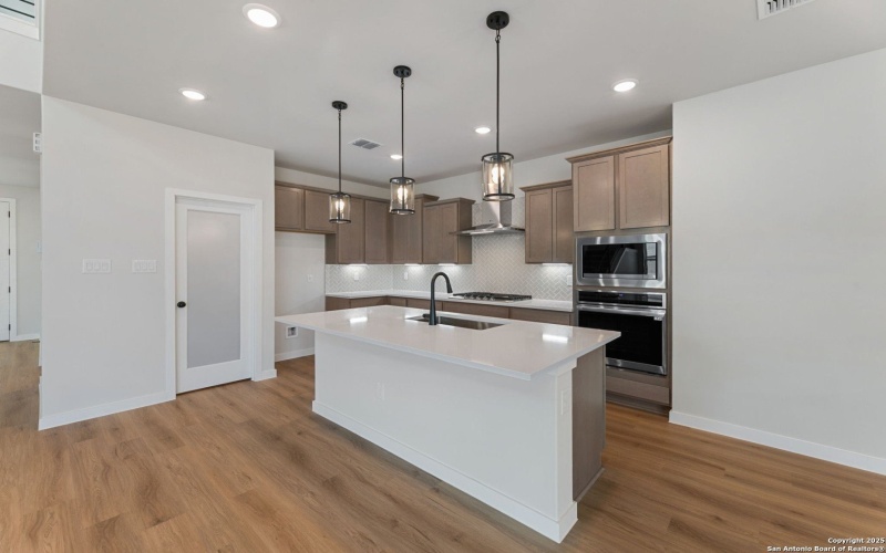 16650 Rosemary Ridge, Elmendorf, TX 78112, 4 Habitaciones Habitaciones , ,2 BañosBaños,Residential,En Venta,16650 Rosemary Ridge,0,1928829