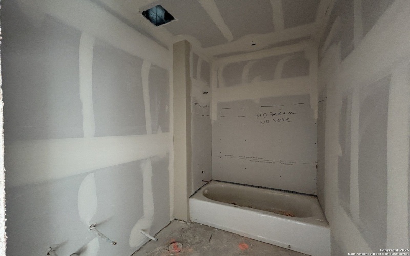 10106 Pine River Rd., Schertz, TX 78154, 4 Bedrooms Bedrooms, ,3 BathroomsBathrooms,Residential,For Sale,10106 Pine River Rd.,0,1928841