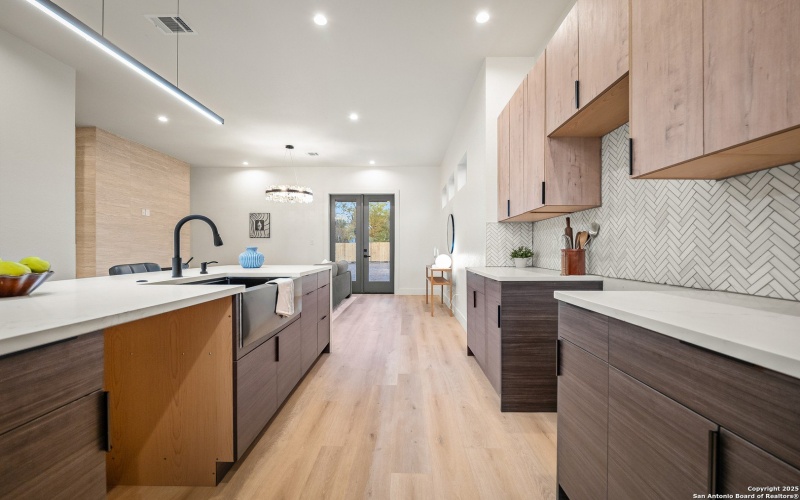 257 baylor, San Antonio, TX 78204, 3 Bedrooms Bedrooms, ,2 BathroomsBathrooms,Residential,For Sale,257 baylor,0,1928993