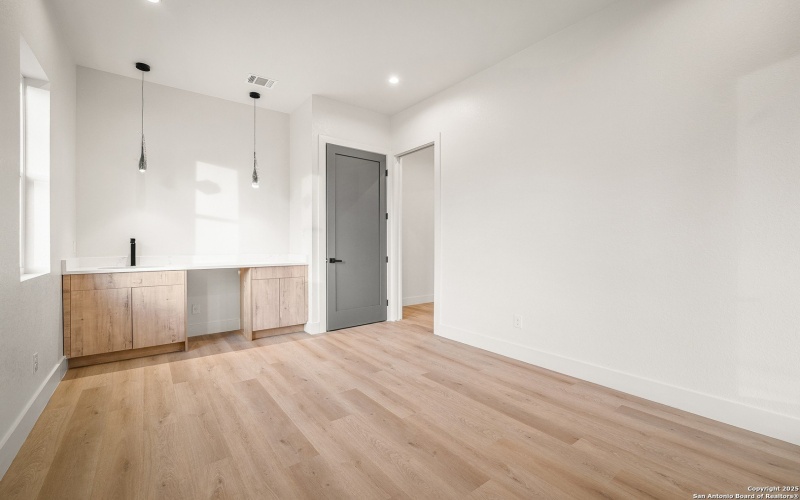 257 baylor, San Antonio, TX 78204, 3 Bedrooms Bedrooms, ,2 BathroomsBathrooms,Residential,For Sale,257 baylor,0,1928993