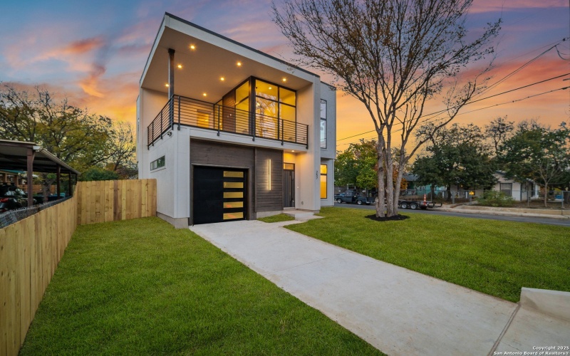 257 baylor, San Antonio, TX 78204, 3 Bedrooms Bedrooms, ,2 BathroomsBathrooms,Residential,For Sale,257 baylor,0,1928993