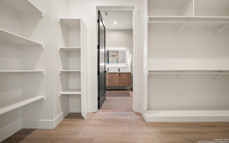 257 baylor, San Antonio, TX 78204, 3 Bedrooms Bedrooms, ,2 BathroomsBathrooms,Residential,For Sale,257 baylor,0,1928993